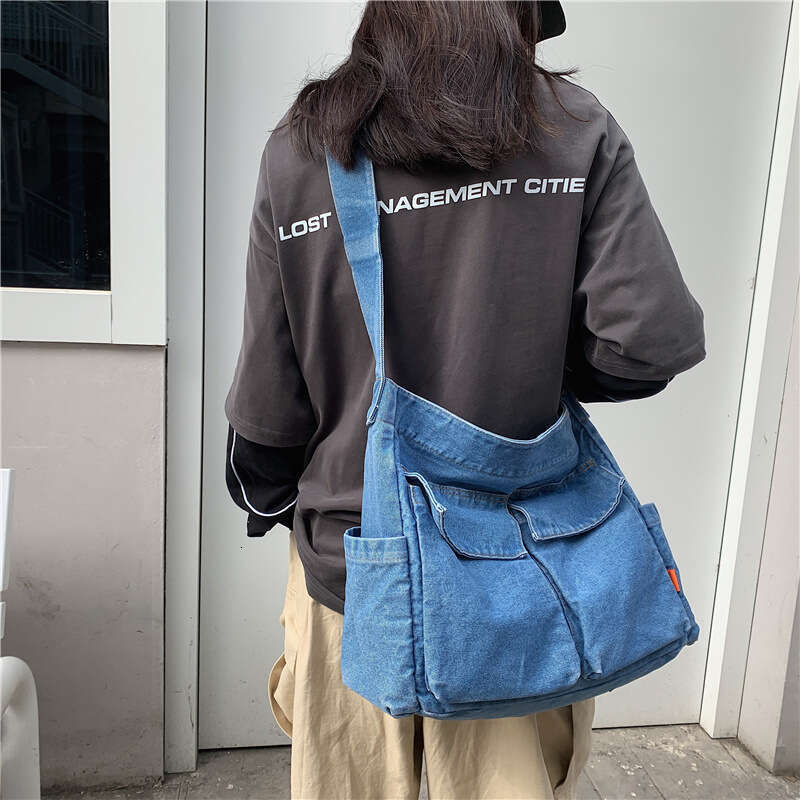 AMZZ Canvas crossbody women's 2024 new high-capacity shoulder bag, casual denim, artistic student class bag