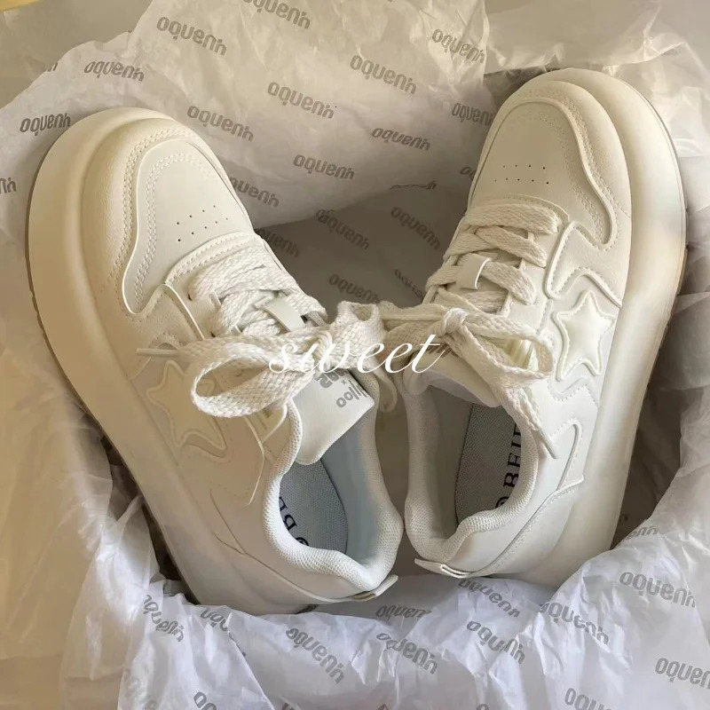 Black White Kawaii Shoes Women's Sports Casual Vintage Platform Sneakers Korean Vulcanize 2023 Spring Tennis Female Flats