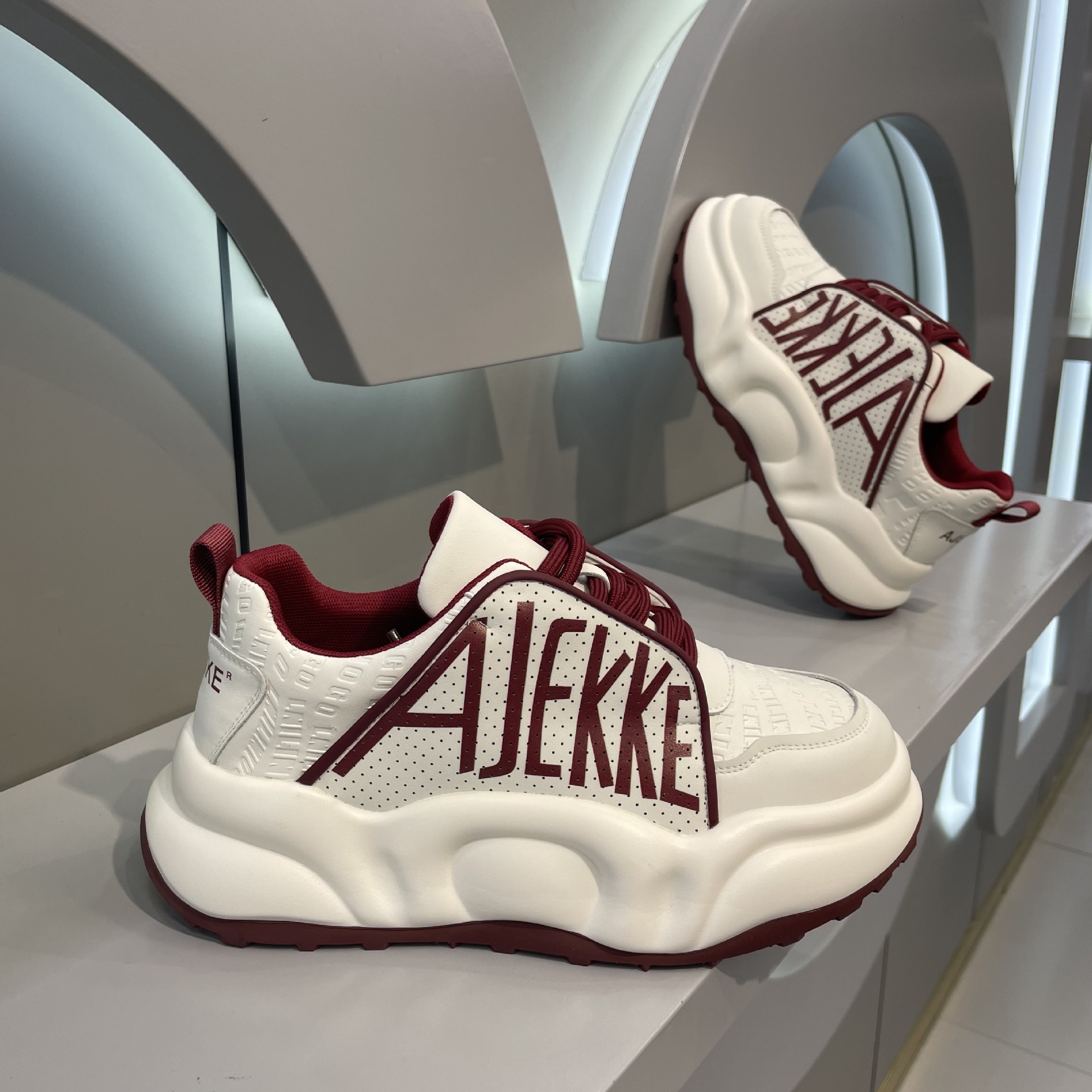 Ddmybear New Autumn High-End Fashion Casual Sports For Men, With Thick Leather Sole And Trendy Dad Shoes That Are Versatile Chinese Brand Shoes F915-1