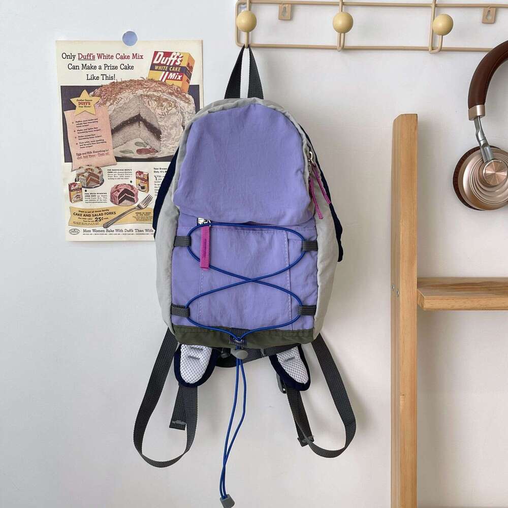 AMZZ Outdoor Contrasting Color Trendy Lightweight Travel Bag, Hiking Backpack, Aesthetic Value, Middle And High School Students' Class Backpack 1