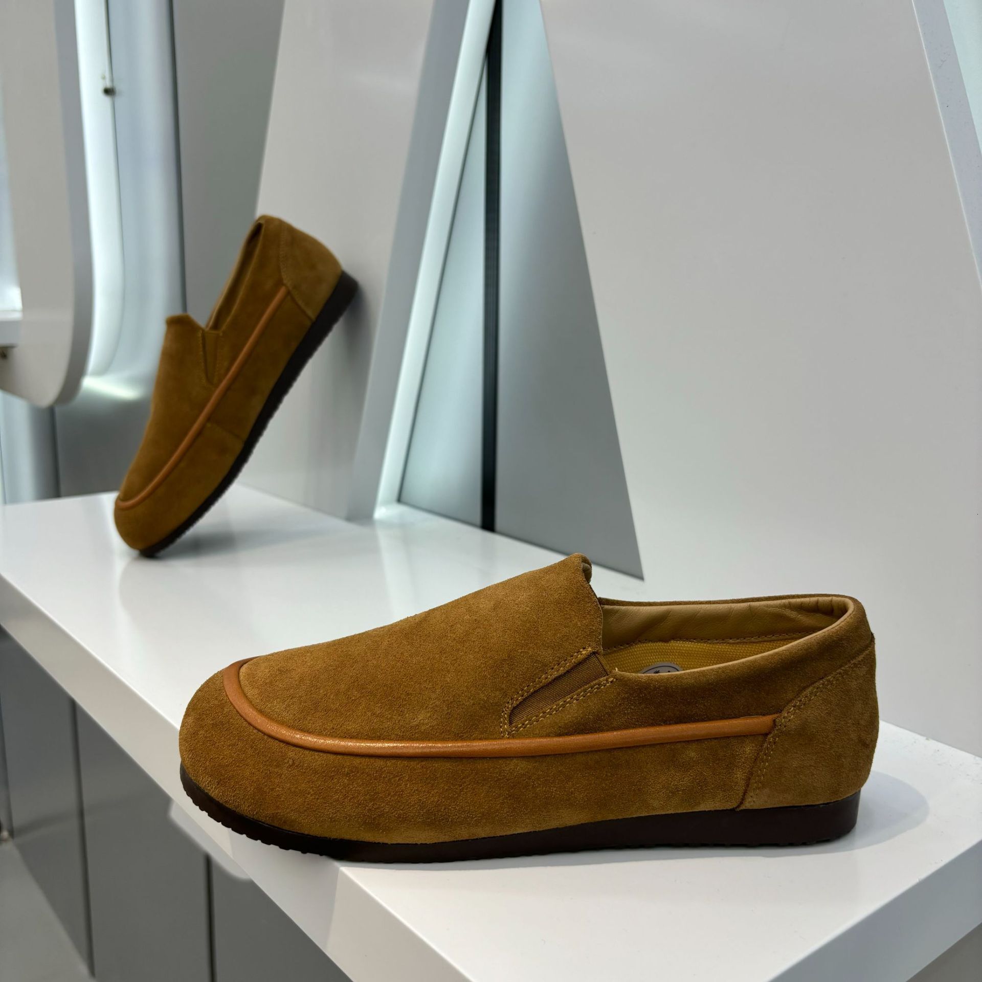 Ddmybear Men's 2024 New Fashionable, Comfortable And Versatile Bean Spirited Young Man, One Foot Board Shoes, Casual Leather Shoes Chinese Brand 