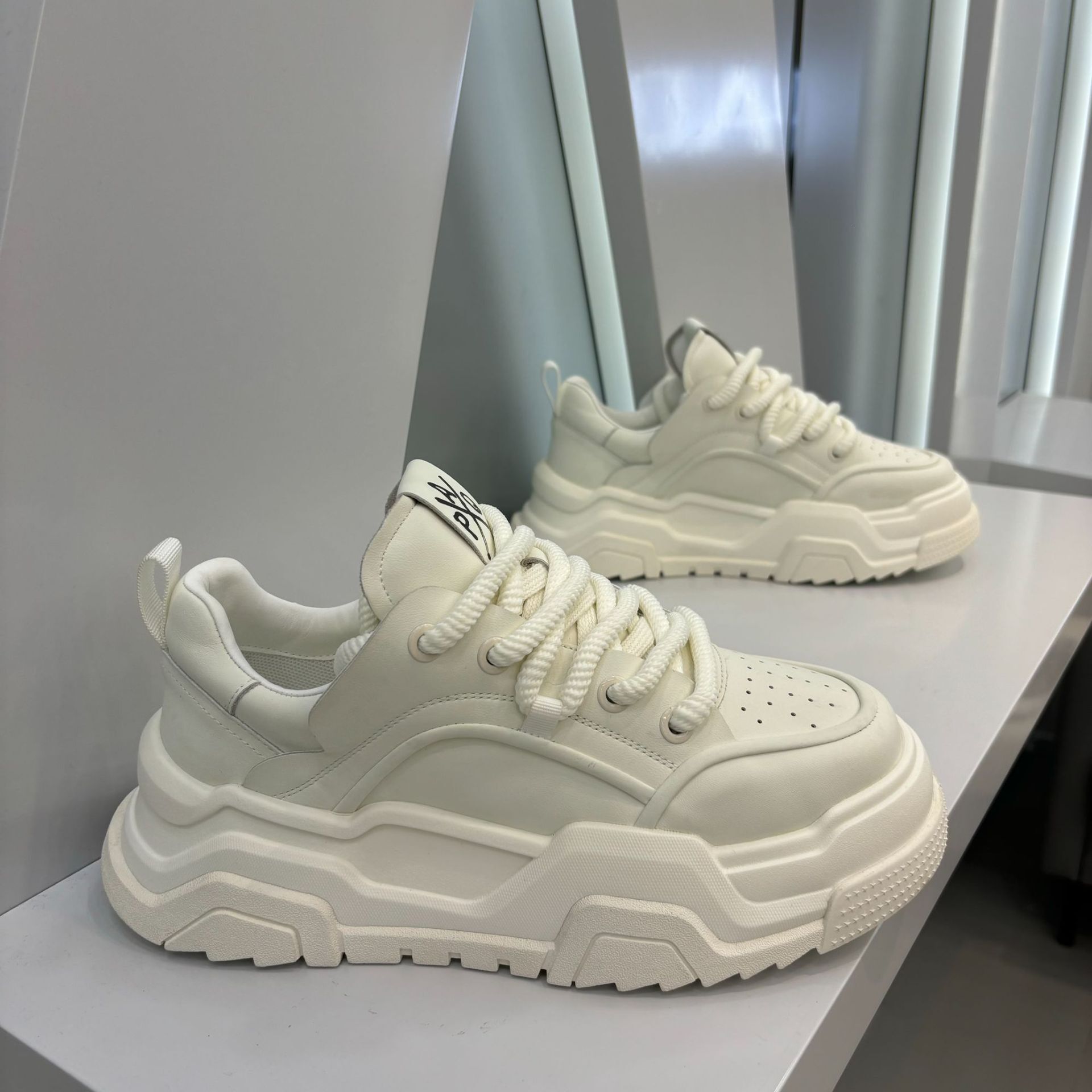 Ddmybear Spirit Young Man Thick Soled Dad 2024 Autumn New Breathable, Comfortable, Fashionable Color Blocked Casual Men's Shoes Chinese Brand Sho