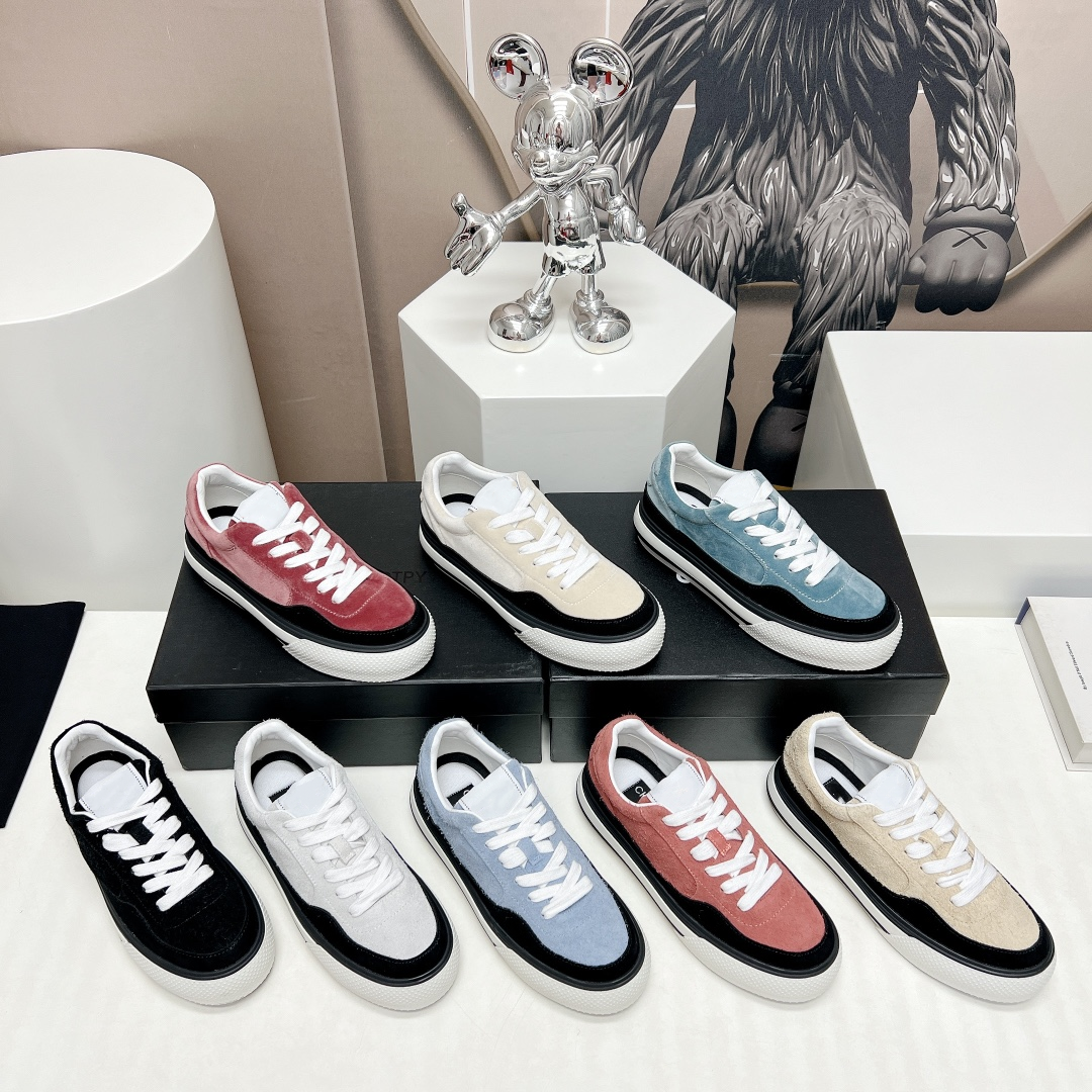 Chaussures de créateurs Sneakers des femmes hors du bureau Sneaker Luxury Traineur de haute qualité chaussure de course de haute qualité décontra