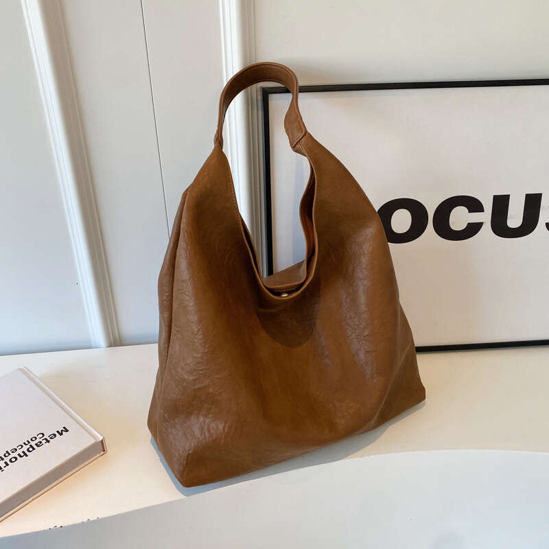 AMZZ Autumn Winter Large Capacity for Women's 2024 New Commuter Tote with Versatile Texture and One Shoulder Bucket Bag