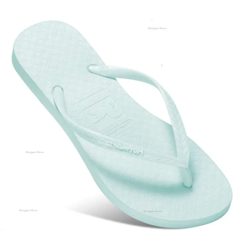 Slippers 2024S Women Fashion Flip Flops Beach Hotel Indoor Slipper Outdoor Slippers