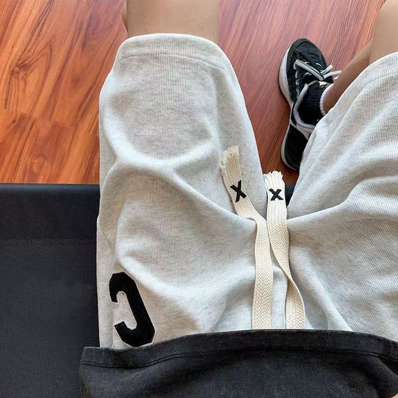 Designer shorts, men's and women's summer, American, retro, casual pants, trend brand loose plus size sports pants, versatile.