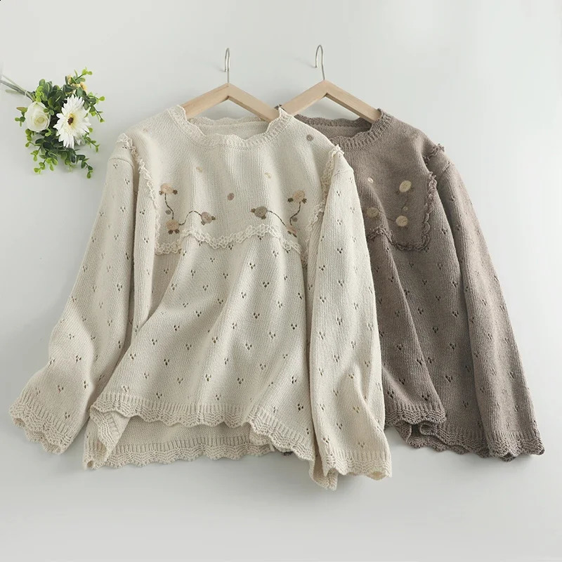 Sweet Mori Girl Vintage Embroidered Knitted Sweater Pullovers Women Oneck Long Sleeve Hollow Out Casual Loose Tops 240904