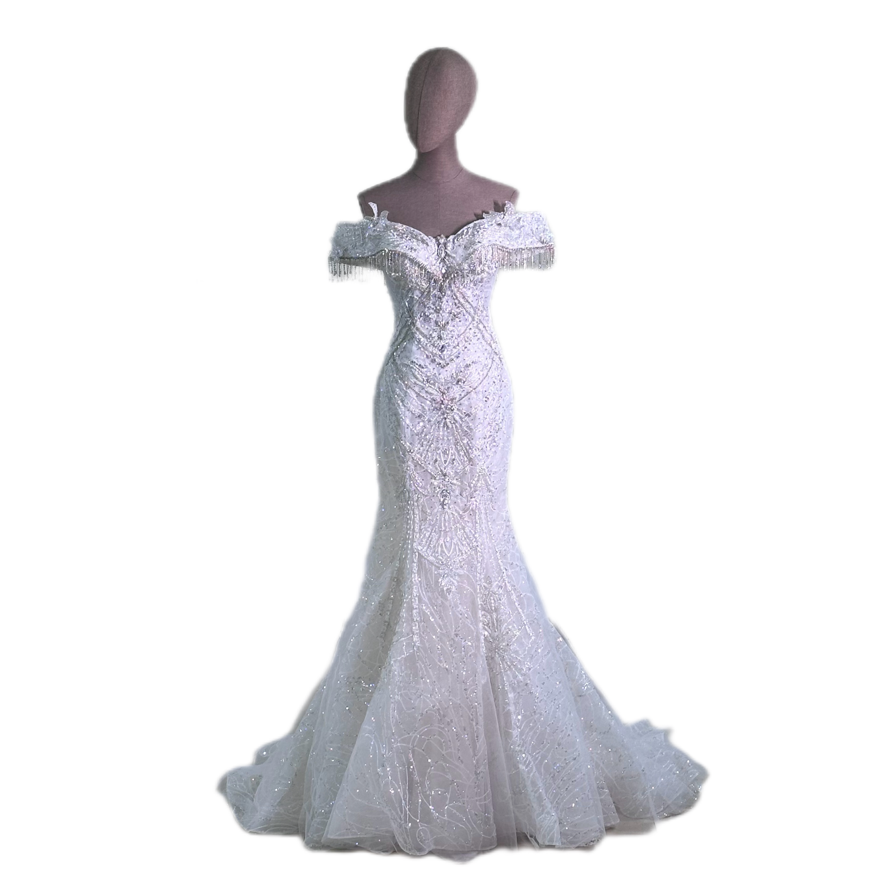 Luxury Off-Shoulder Mermaid Bridal Dress Featuring Diamond Chain Accent for Weddings and Events