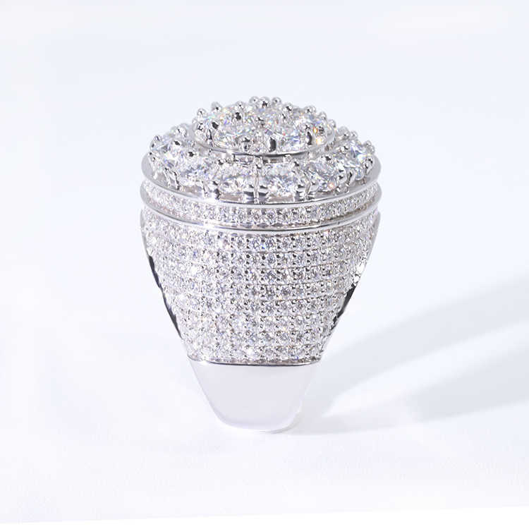 Hip Hop Style Iced Out Ring Round Brilliant Cut VVS Moissanite Gold Plated Sterling Silver Ring For Men