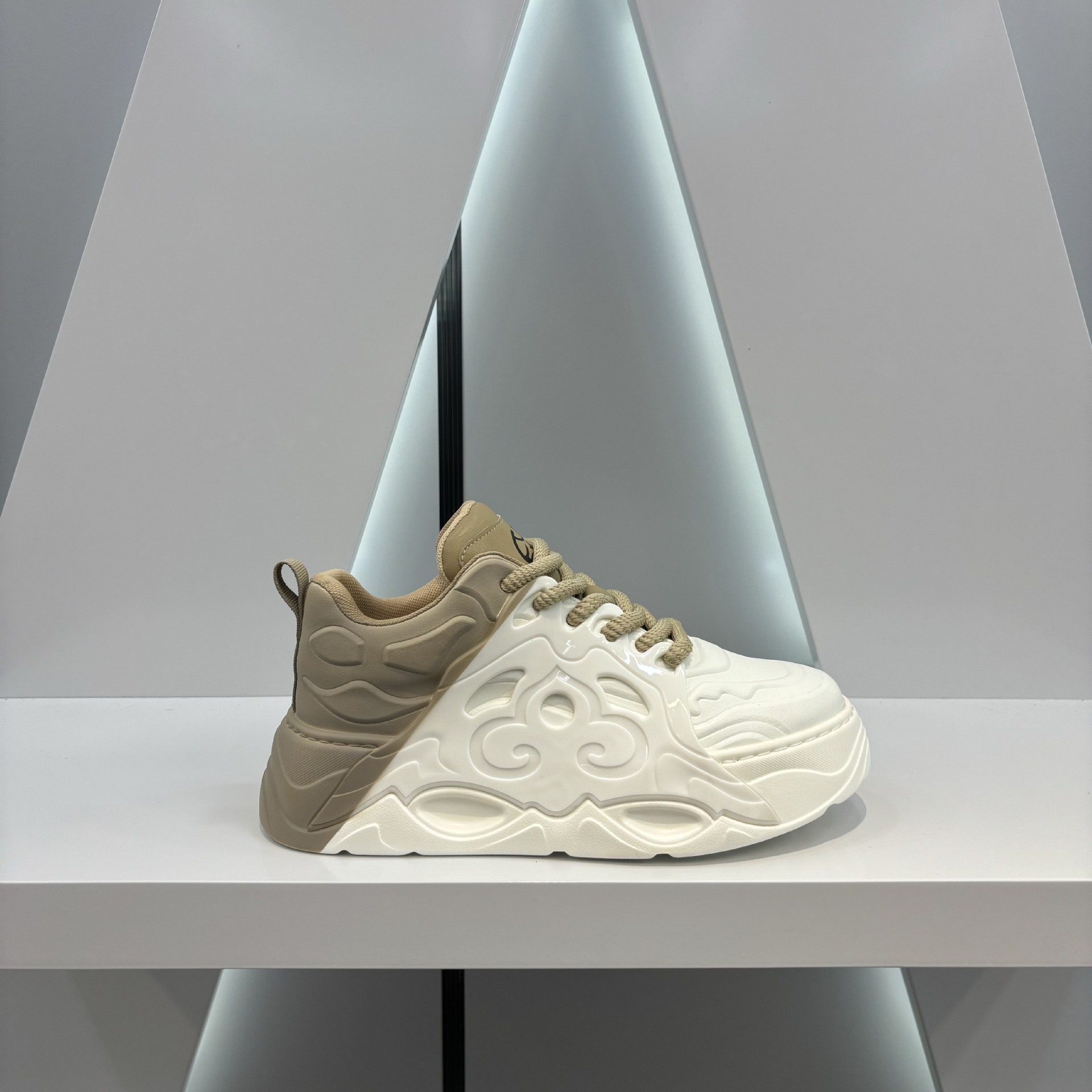 Ddmybear Fashionable Autumn Edition Dad Simple Splicing Thick Sole Height Increasing Fashion Trend Sports Versatile Casual Shoes Chinese Brand Shoes F