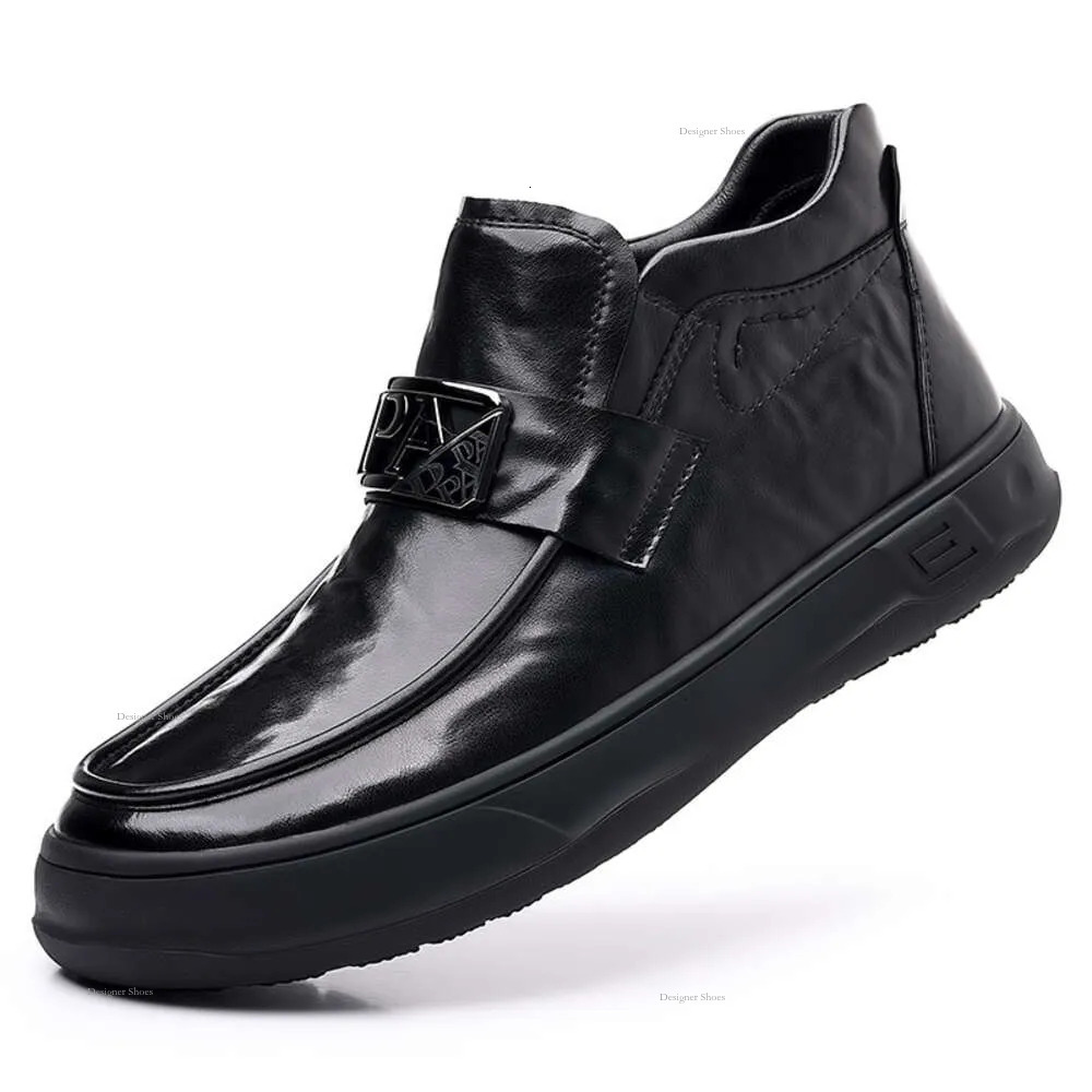 Versatile Autumn New Leather Shoes Men's Mid Top Martin Waterproof And Anti Slip Workwear Trendy Motorcycle Black Short Boots