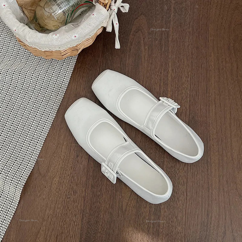 Chinese Super New Fire Soft Sole Instagram Bean Shoes, Straight To Work, Not Tired, One Step Buckle, Mary Jane Women's Singles Shoes