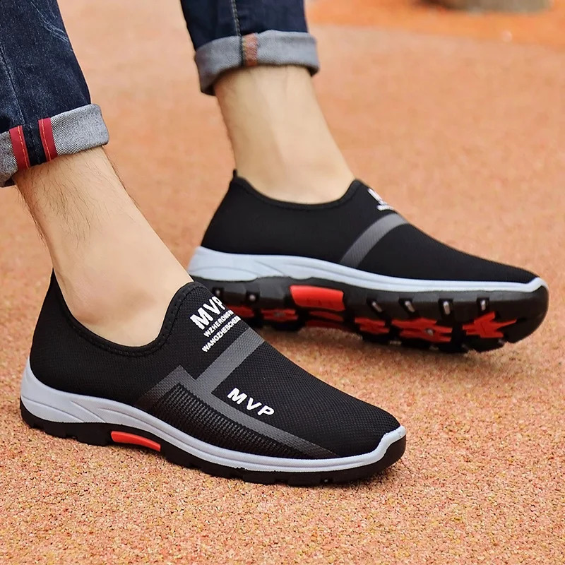 Summer Mesh Men Shoes Lightweight Sneakers Men Fashion Casual Walking Shoes Breathable Slip on Mens Loafers Zapatillas Hombre 240909CJ