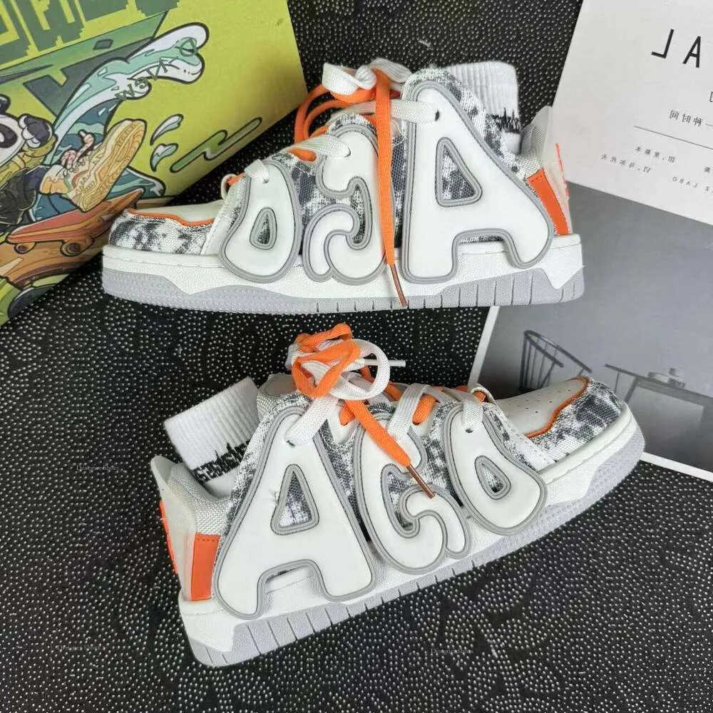 Sports 2024S Leisure Shoes, Retro Niche Letters, Contrasting Colors, German Training Shoes, Anti Slip Board Shoes, Men's And Women's Fashion