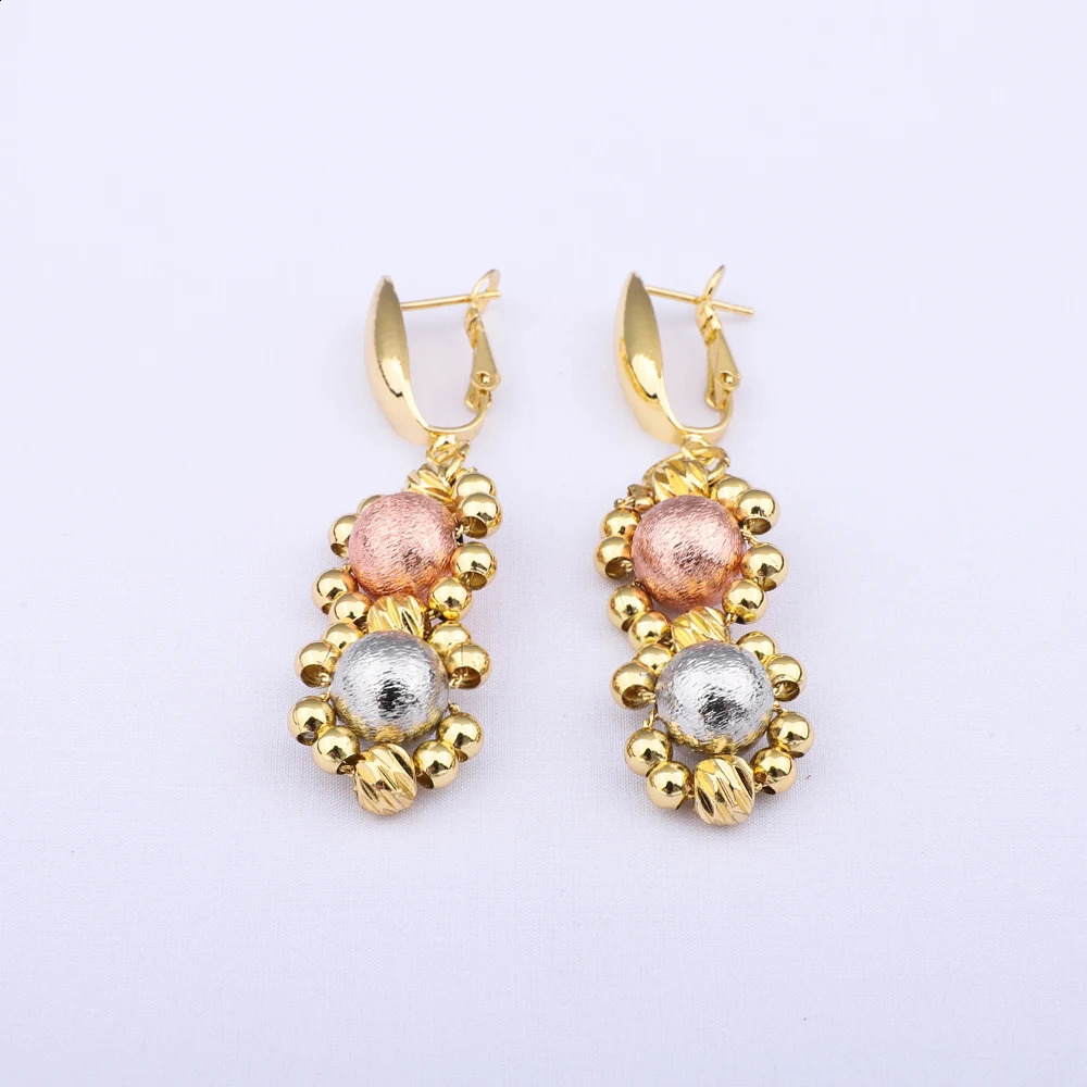 African Colored Matte Ball Necklace Earrings Bracelets Charm Set Exquisite and Elegant n Wedding Anniversary Gift 240906