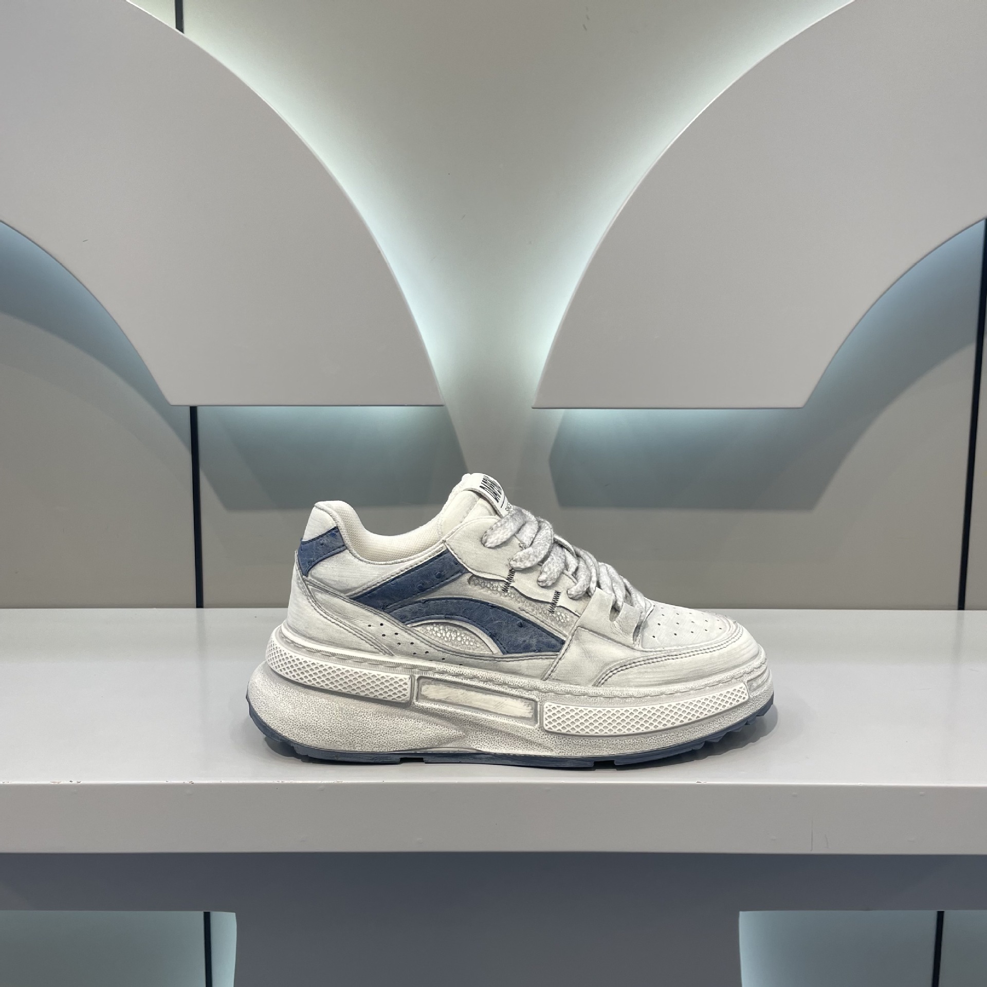 Ddmybear Men's Autumn Fashion Brand Sports Leisure Fashionable Versatile White Shoes, Height Increasing Comfortable Shoes For Men Chinese Brand S