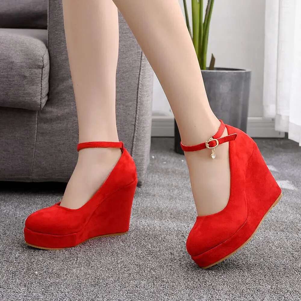 2024 New Bow Wedge Large Size Wedding Party Shoes Black/Red Thick Sole Fashion Women's High Heels