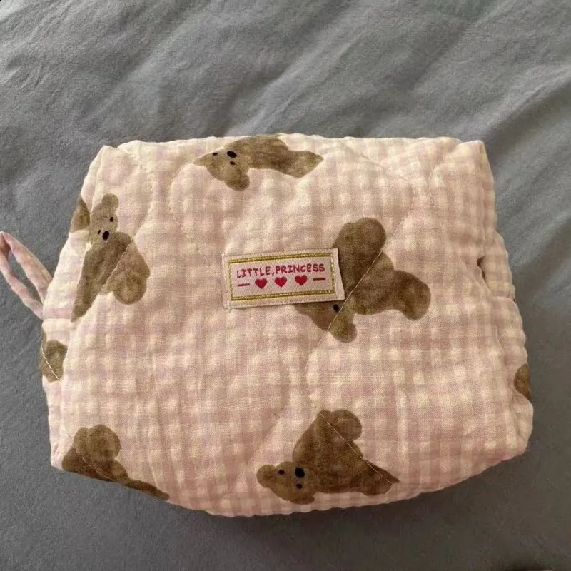 Cute Bear Print Cosmetic Bags Large Capacity Makeup Bags Soft Cotton Zipper Cosmetic Organizer Bag Travel Storage Bag For Women 240913