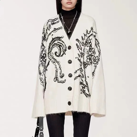 Spring Colorful Dragon Sweater Floral Wool Blended Embroidered Knitted Cardigan for Women 240904