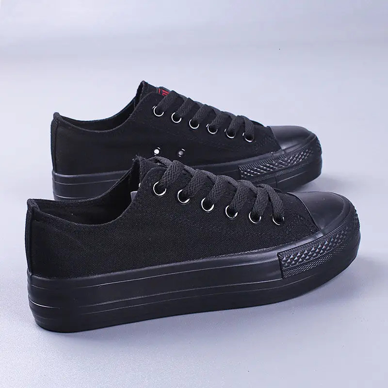 Anti-slip Black Women's Canva Thick Bottom Fabric Shoes Korean Style Flat Work Board Casual Trendy