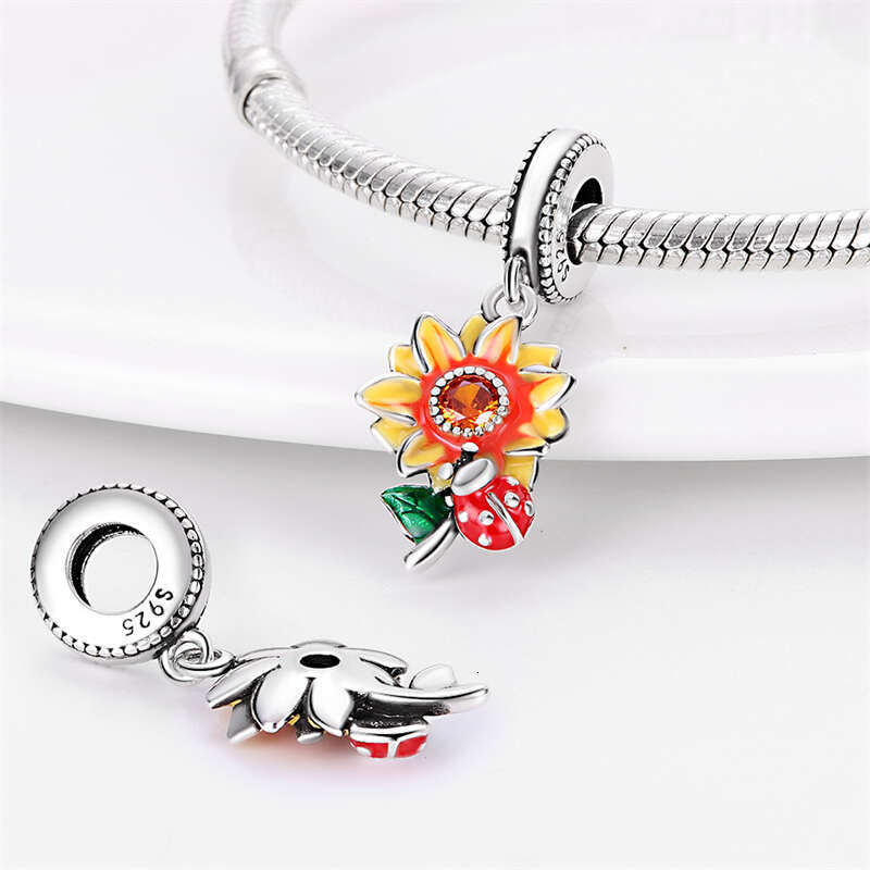 925 New Sterling Silver Fashion Golden Suowers Heart Charms Beads Fit Original Bracelets Party DIY Jewelry