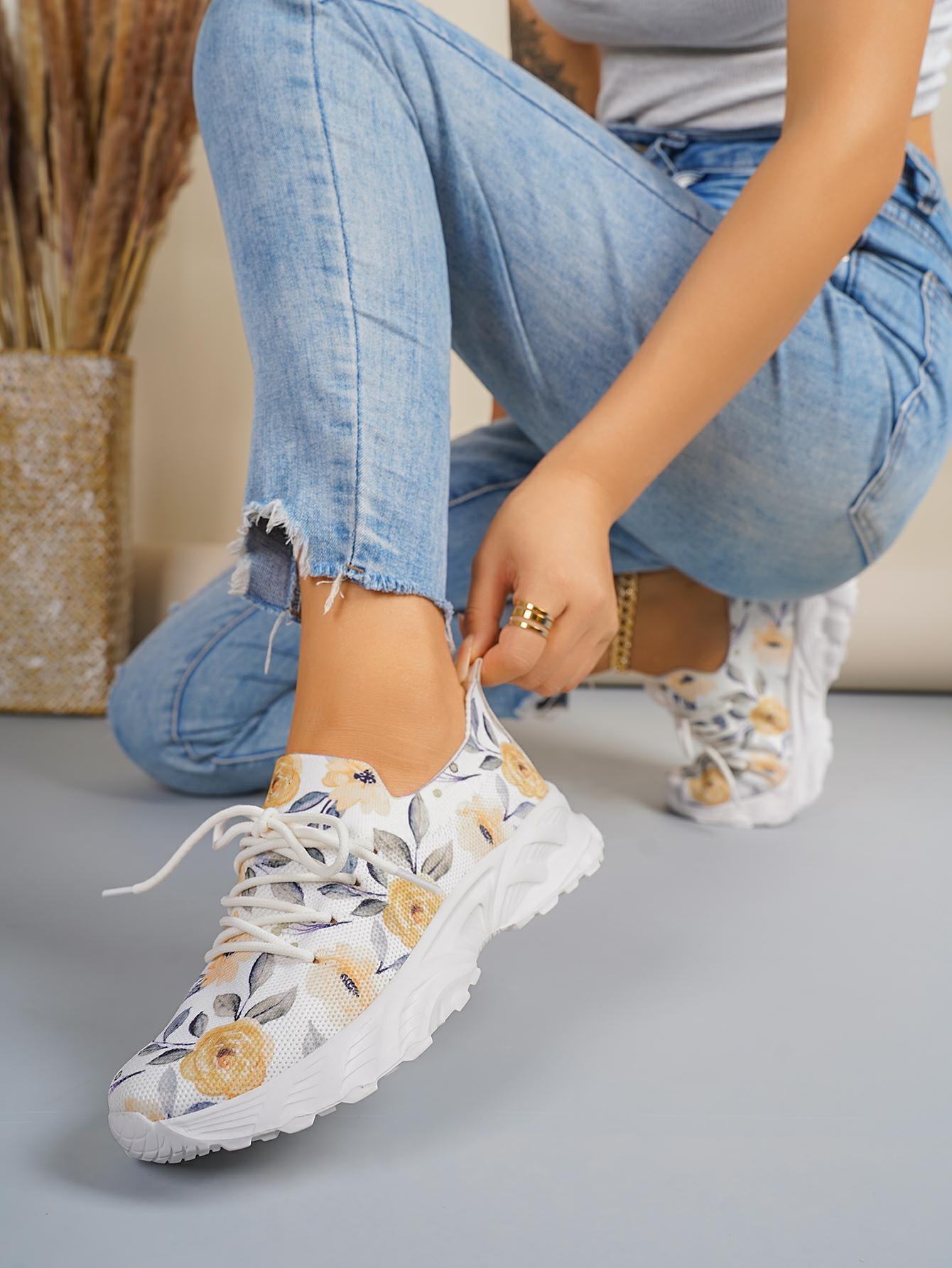 New Women's Vulcanize Round Toe Flat for Lace Up Platform Shoes Outdoor Light Causal Print Low Top Women Flats
