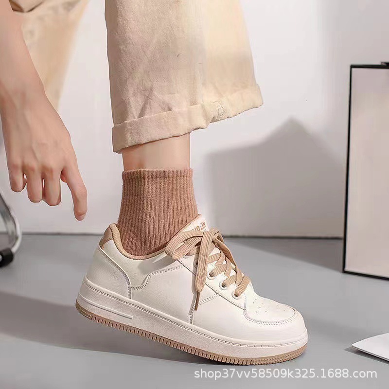White Korean Thick Soled Four Seasons Board Shoes High School Students New Lace Up Breathable Casual Women Sneakers