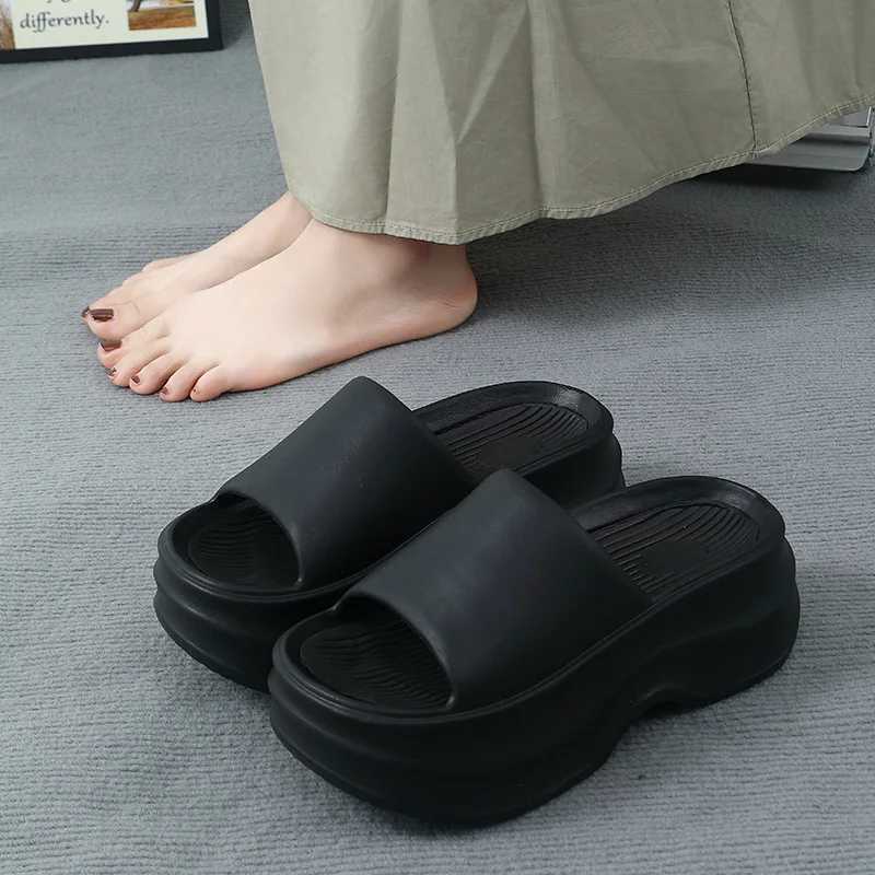 Thick EVA Slippers New Summer Womens Slippers Wear Home Platform Sandals Fashion Outwear Non Slip Elevated Slippers Women M240914 - view 6