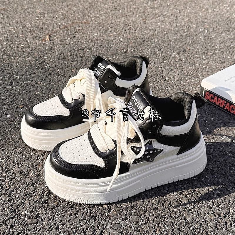 Women Breathable Retro Star White Thick Heel Heart Sneakers Casual Running Platform Y2K Lovely Bread Shoes