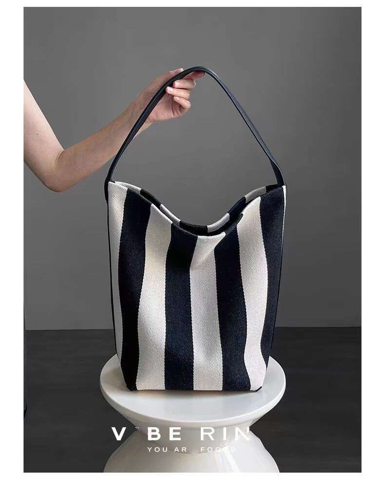 AMZZ Striped canvas bucket capacity new 2023 shoulder large bag, women's bag
