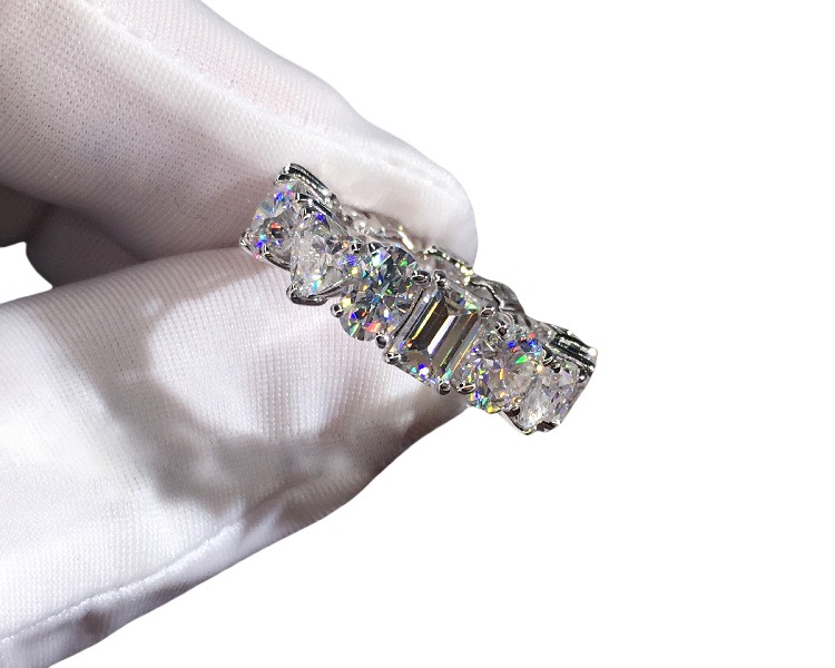 Top Selg Wedding Rings: Princess Cut CZ Eternity Bridal Ring