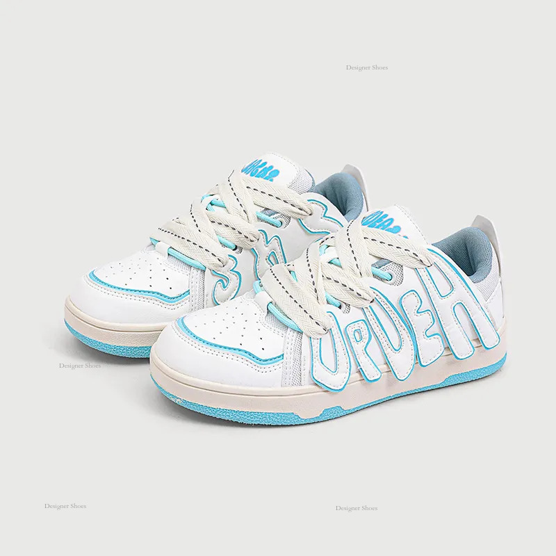 New Casual 2024 Sports Shoes For Men And Women Couples Board Shoes Versatile Small And Bread Shoes
