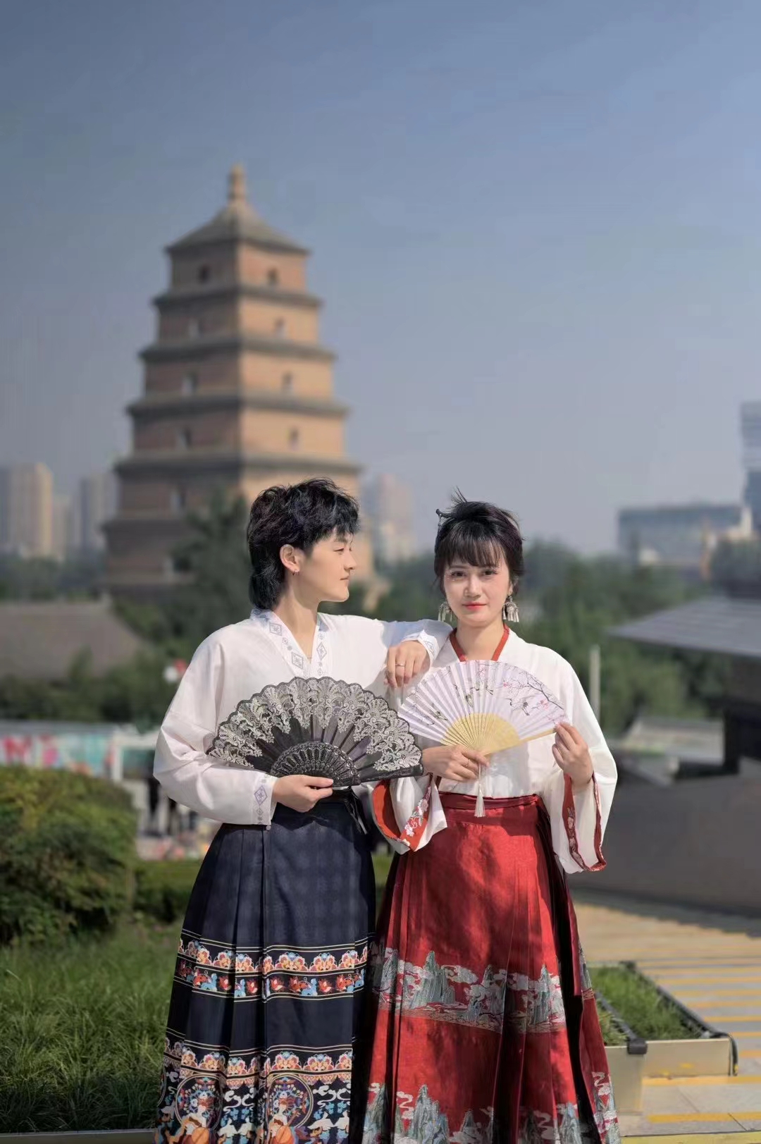 Hanfu Qianli Jiangshan Embroidered Floral Flying Sleeve New Chinese Style Red Mamian Skirt Wedding Dress for Autumn and Winter