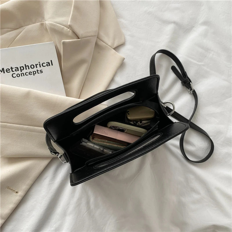 Cross body bag female creative warning letter cute fluorescent colored shoulder bag female clutch wallet Bolsa 240912
