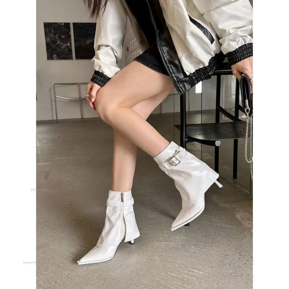 Women's Booties 2024S New Design Stiletto Heel Gentle Style Vintage Style Minimalist Style Triple Black Commuter Shoes Free Shipping