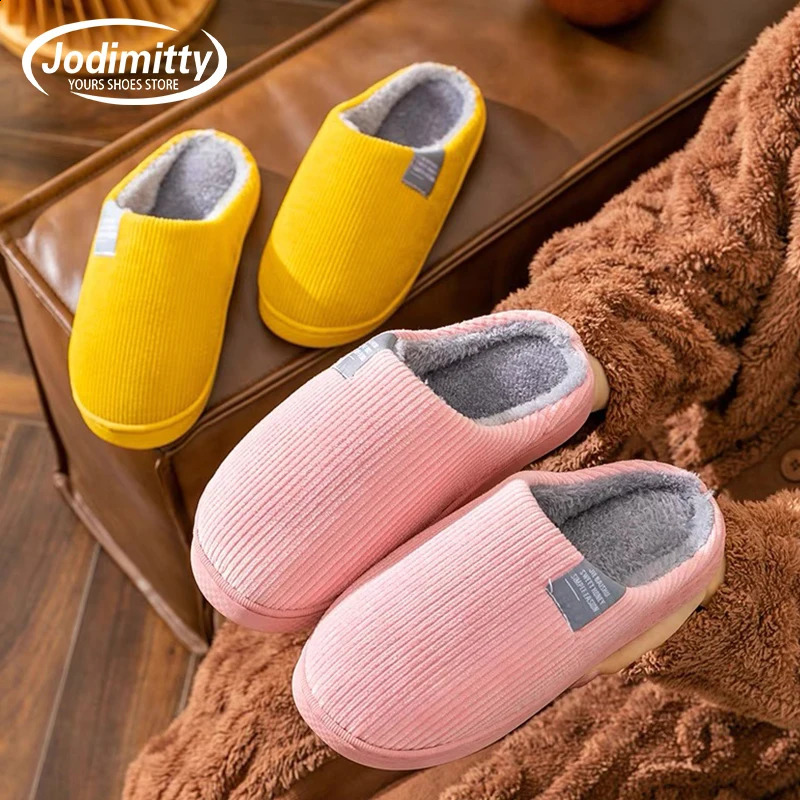Casual Winter Fashion Cotton Plush Thick Bottom Sliding Block for Womens Indoor and Outdoor Wear Soft Thick Anti slip Warm Cotton Sliding Block 240914