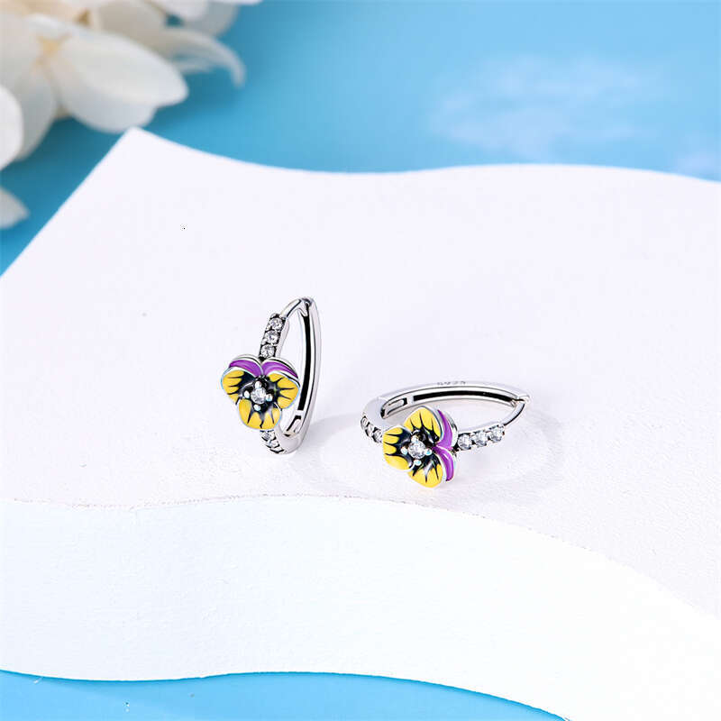 2024 Spring Hoop For Women 925 Sterling Silver Ladybugs Bees Butterfly Dragonflies Insect Earrings Fine Jewelry