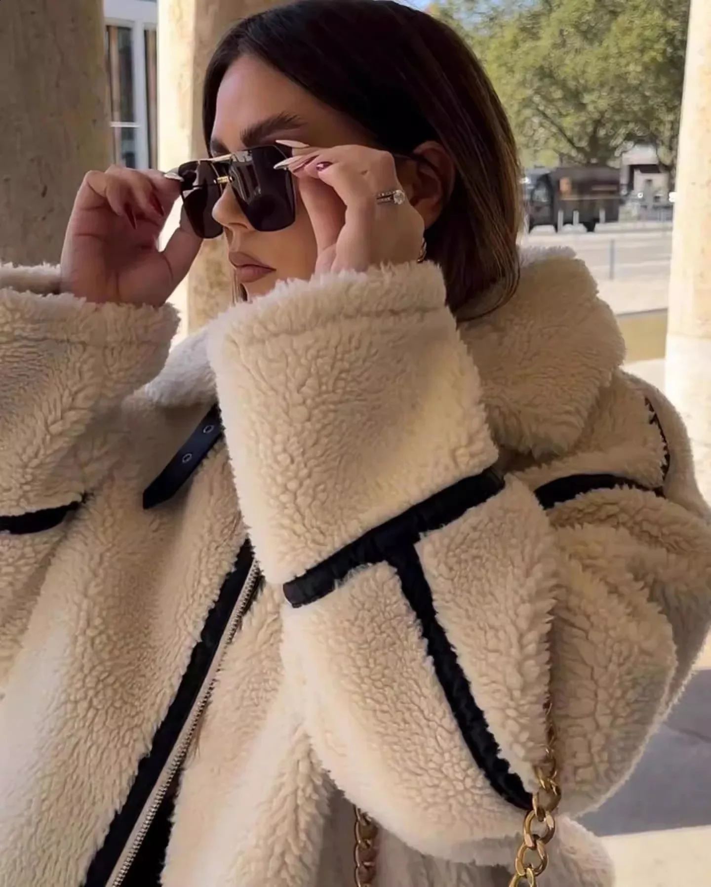 Womens 2024 Warm Fashionable Loose Matching Full Color Matching Cashmere Coat with Deer Velvet Lining Jacket 240914