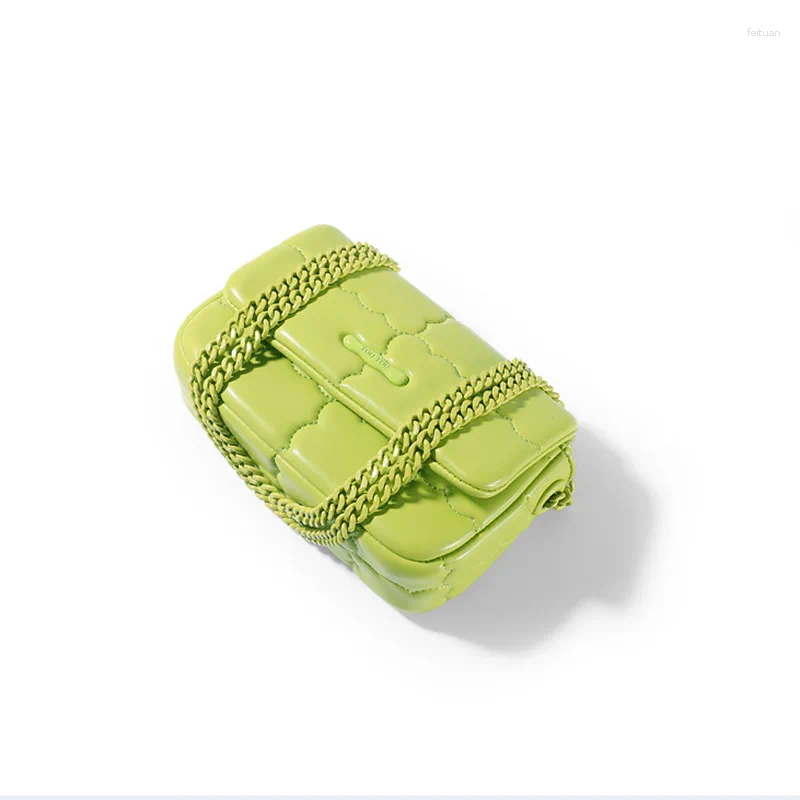 Totes 2024 Niche Chain Bag Women's Summer Fashion Shoulder Crossbody Small Fragrance Ins 4