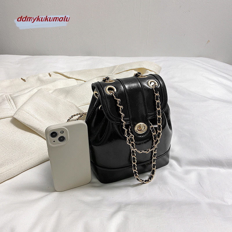 Fashionable and versatile black small fragrance chain backpack, women's Instagram outdoor niche single shoulder bag H726#38 04d29