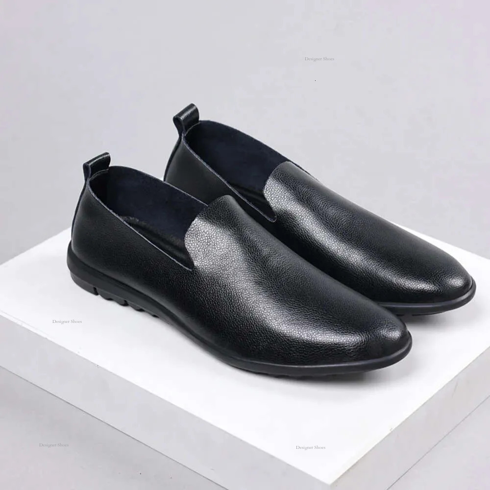 Casual Loafers Men Comfortable Lightweigh Walking Footwear High Quality Black Flat Breathable Slip On Male Leather Shoes