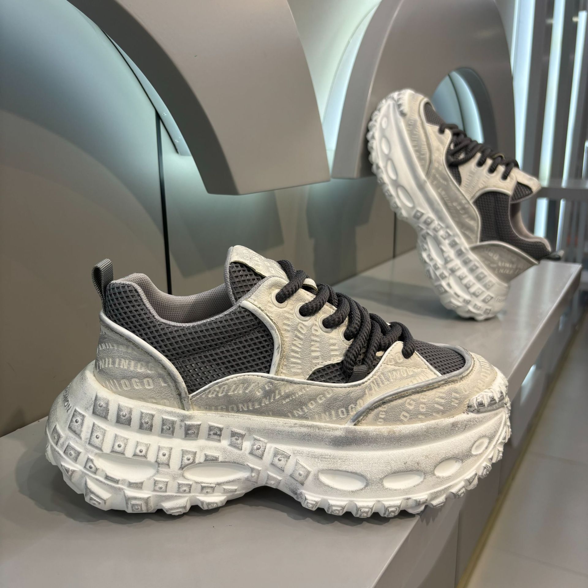 Ddmybear Autumn New Men's With Lightweight And Versatile Tire Soles, Height Increasing Sports Breathable Casual Shoes, Dad Shoes Chinese Brand Sh