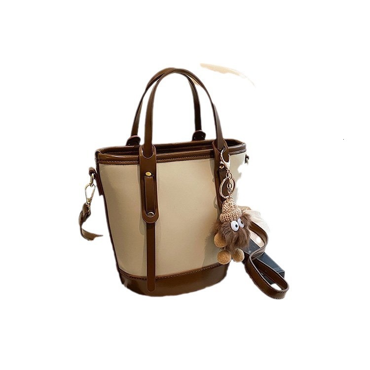 This year's popular bucket for women's 2024 spring/summer new fashion, versatile, high-end, niche design, single shoulder diagonal cross bag