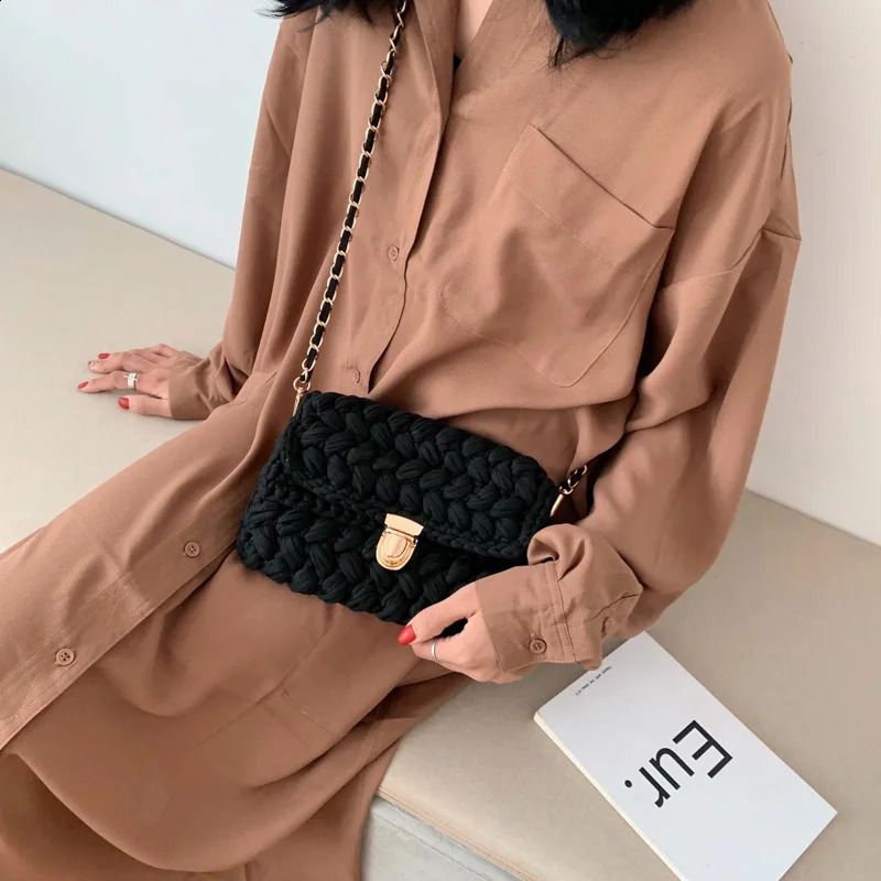 Home>Products>Autumn and Winter Knitted Bags>DIY Home Material Flip Bag 240913