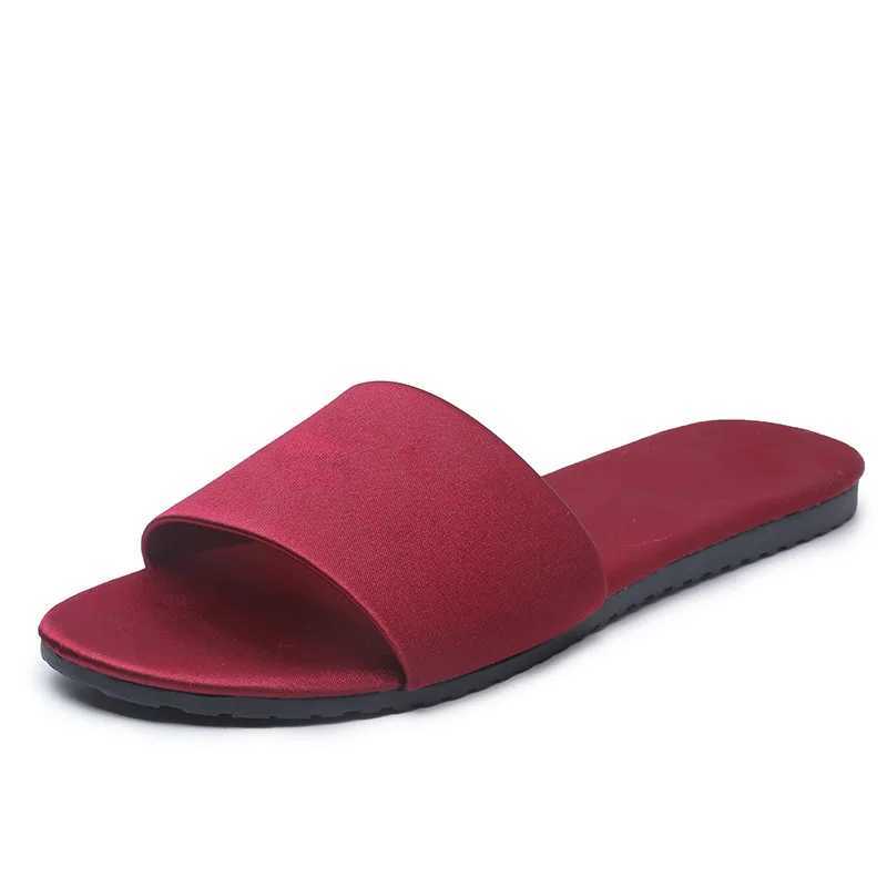 Summer New Home Slippers Fashion Flat Casual Satin Simulation Silk Slippers Indoor Non-slip Peep Toe Slides Wedding Flip Flops M250505