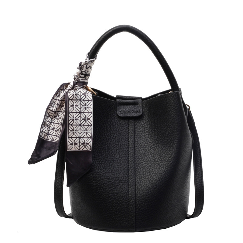 High Quality Handheld Small for Women 2024 New Fashion Soft Leather Bucket Versatile Casual One Shoulder Crossbody Bag