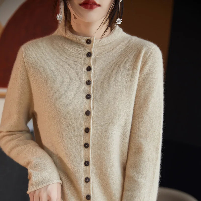 Autumn Winter 100% Wool Thicken Shirt Sweater Women Curled Round Neck Knitted Cardigan Female Multi Buckle Casual Warm Soft Top 240904