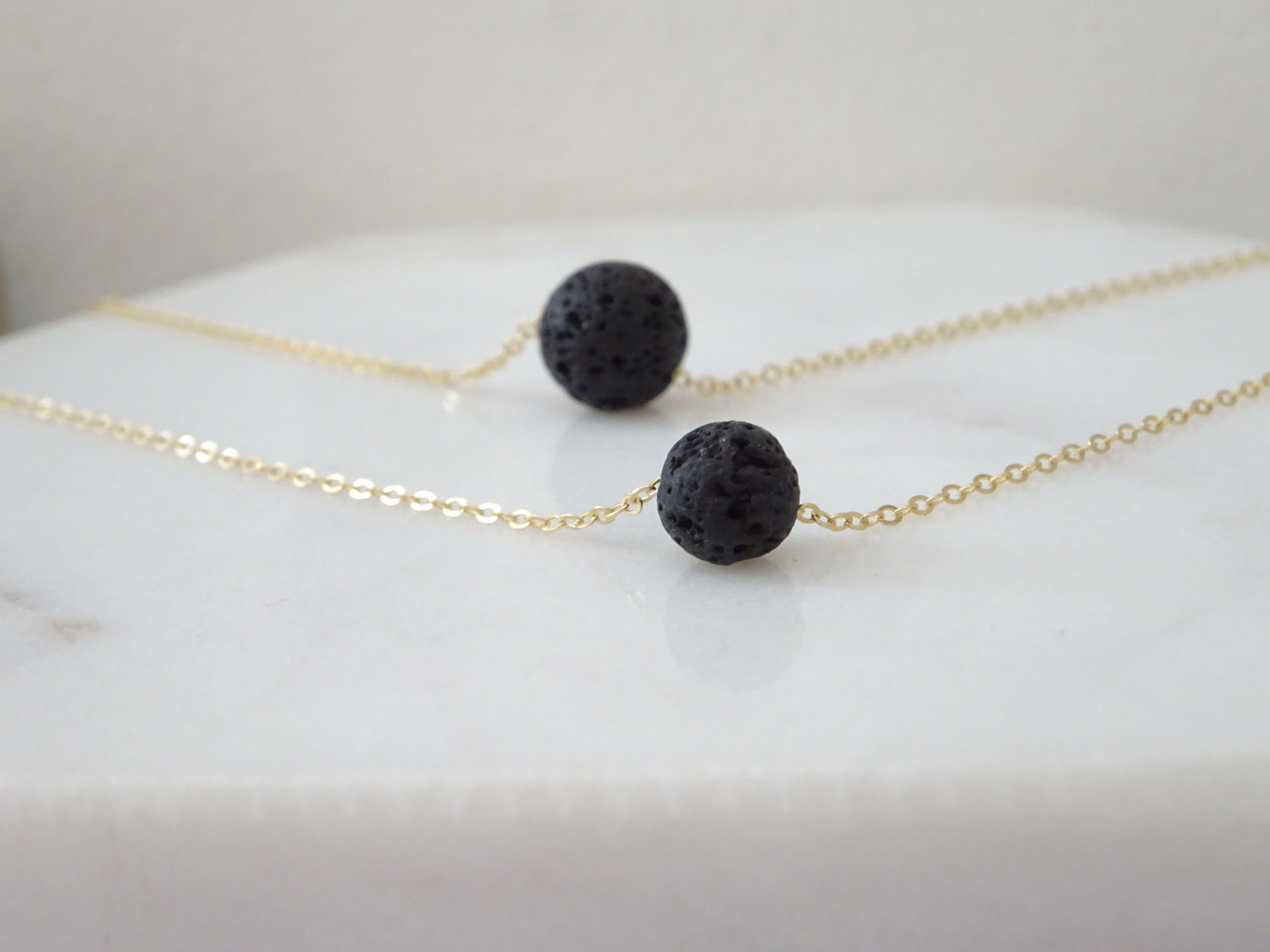 Natural Lava Volcanic Ball Necklace for Women Round Stone Double Layer Oil Diffuser Choker Necklaces Love Wish Jewelry Wholesale Factory Price Gold Si
