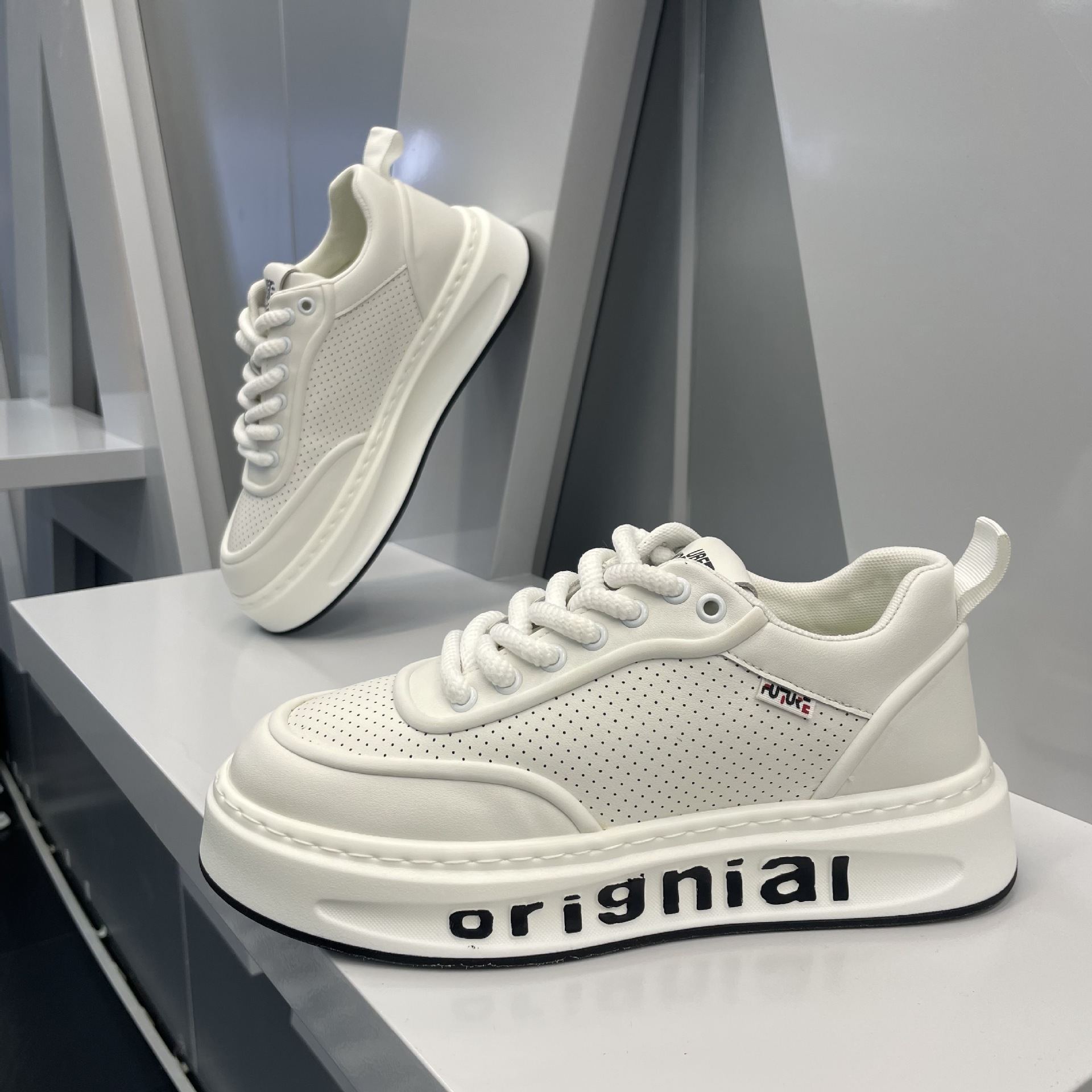 Ddmybear Autumn Breathable Men's 2024 Height Increasing White Hollowed Out Dad New Trendy Shoes Chinese Brand Shoes F915-159