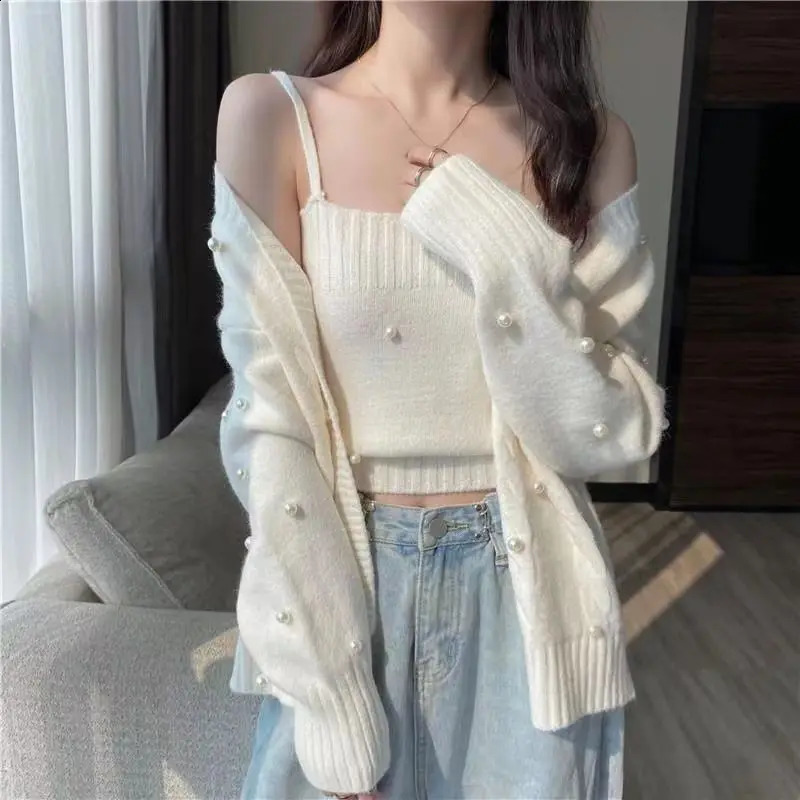 Women Autumn Simplicity Loose Fashion Diamonds knitting Cardigan coat women clothes Casual Allmatch Camis sweet Two piece set 240904